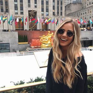 Meet your Posher, Jillian